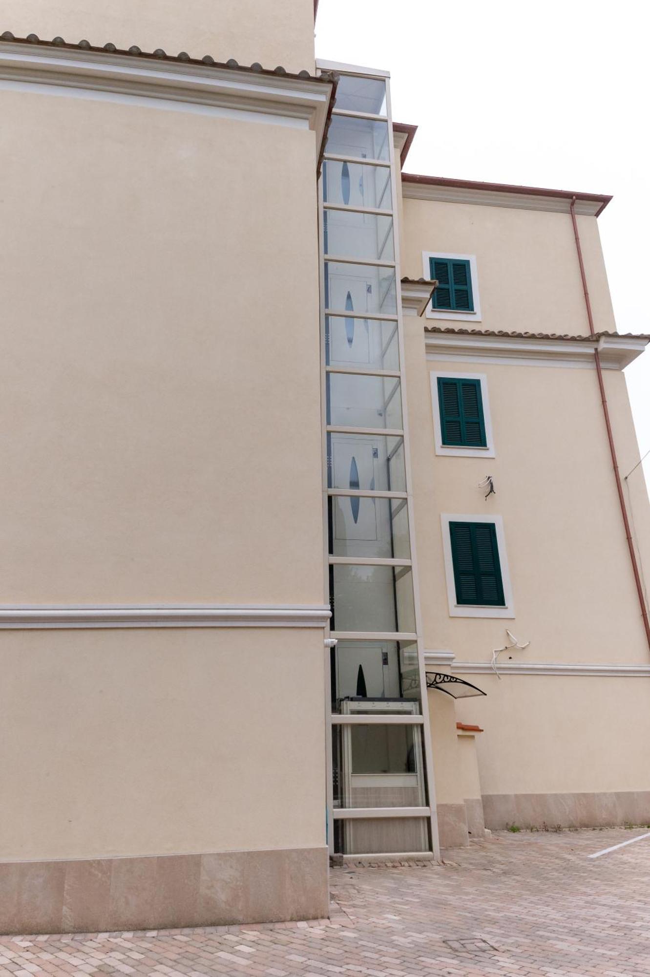Abitare Il Tempo-Elegante E Moderno-Ad 1 Bus Da Roma Daire Velletri Dış mekan fotoğraf